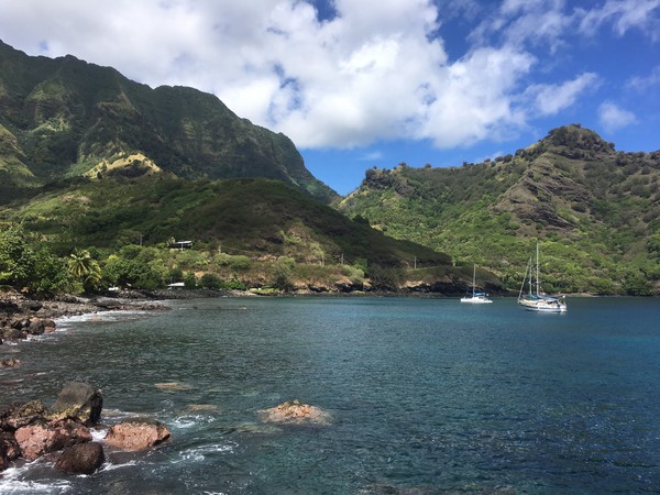 Bild: Bay in front of Vaitahu