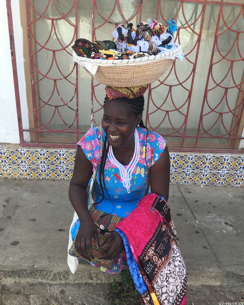 Image: Street vendor in Cap Verdes